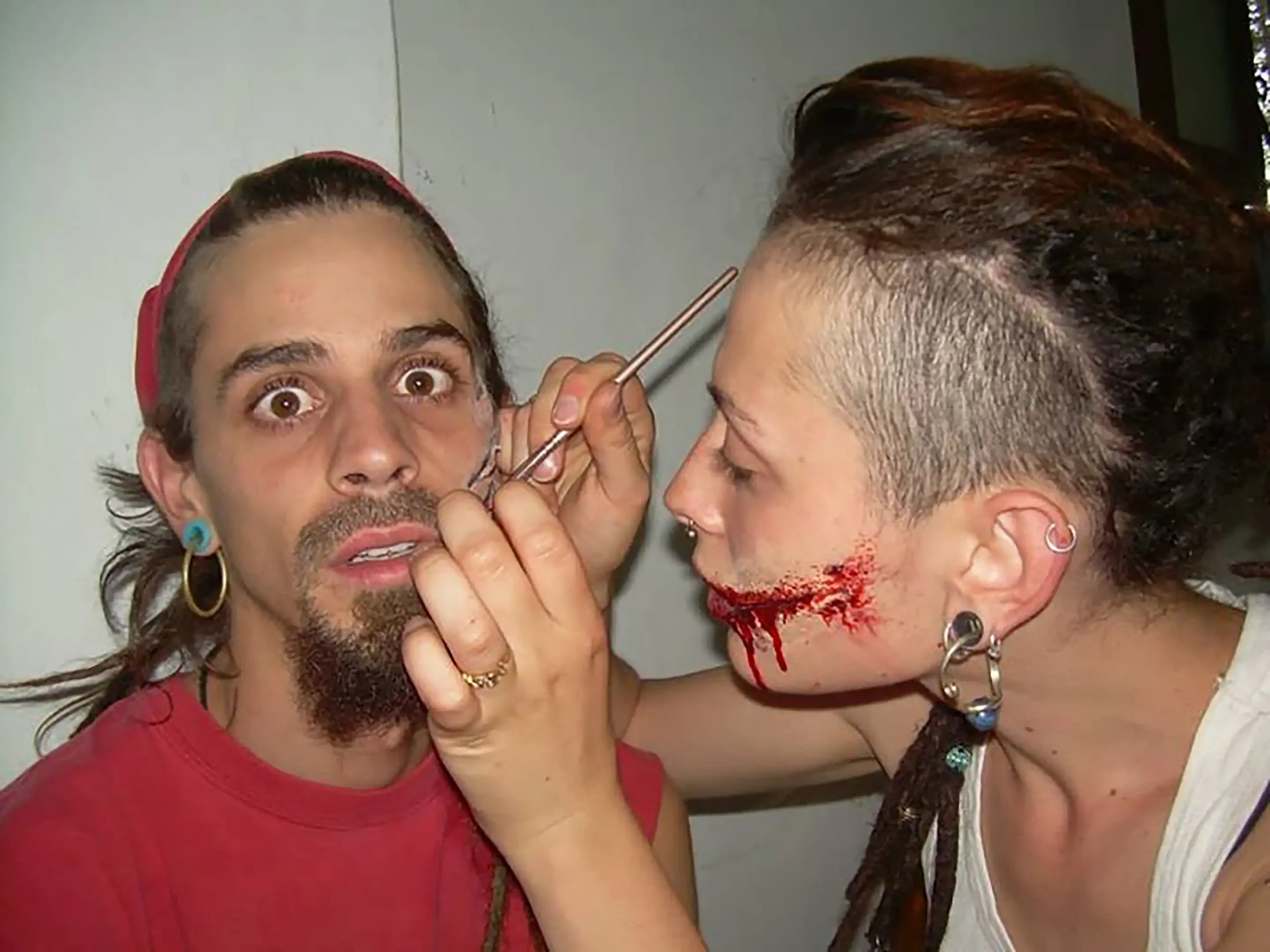 Curso de maquillaje zombie